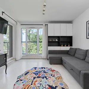  Apartament Spacious Dmowskiego By The River With Parking & Balcony By Renters Polska
